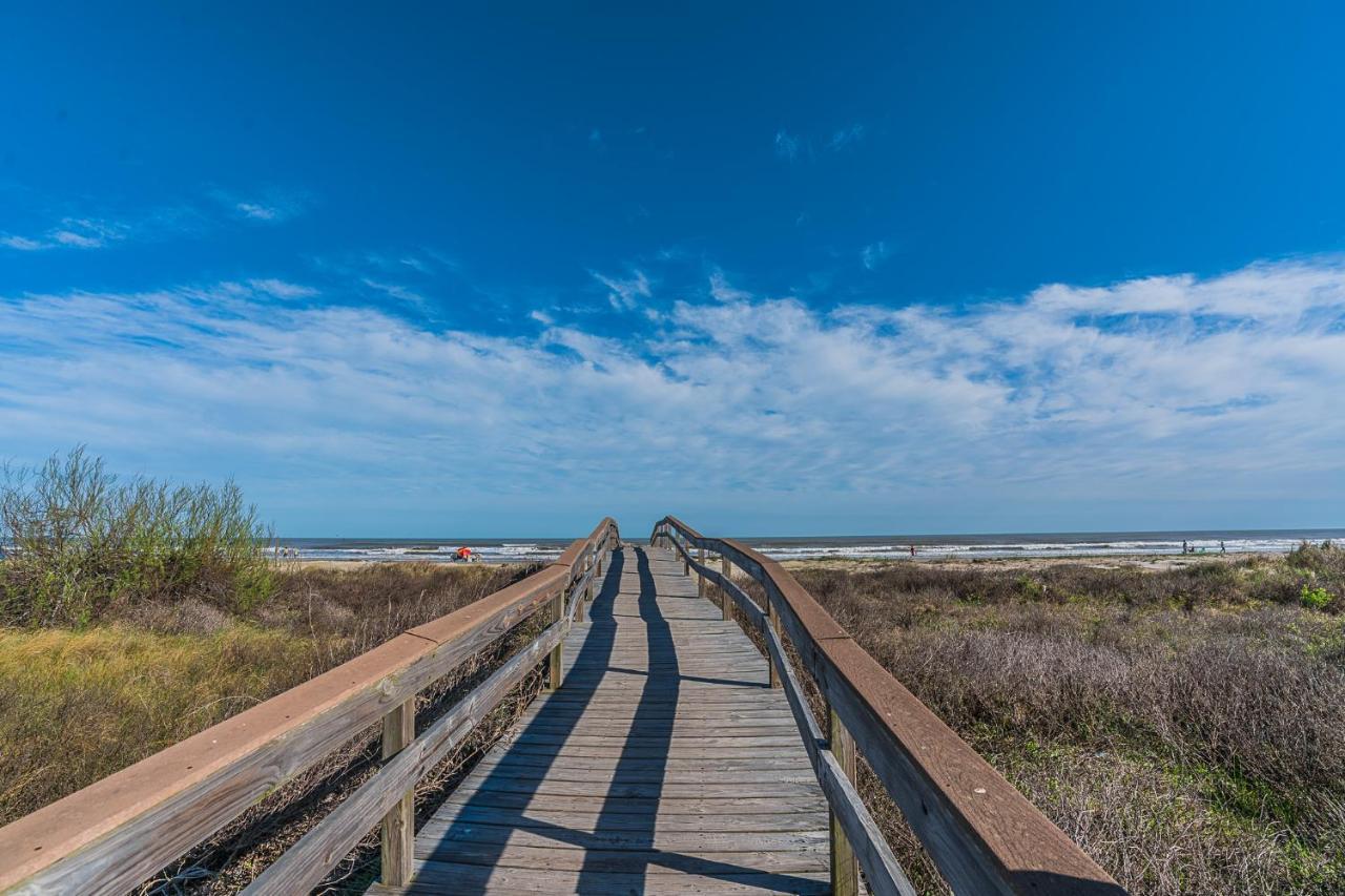 Sunny Daze Walk To Beach 2 Decks Pet Friendly Has A Mini Bar Galveston Exteriér fotografie