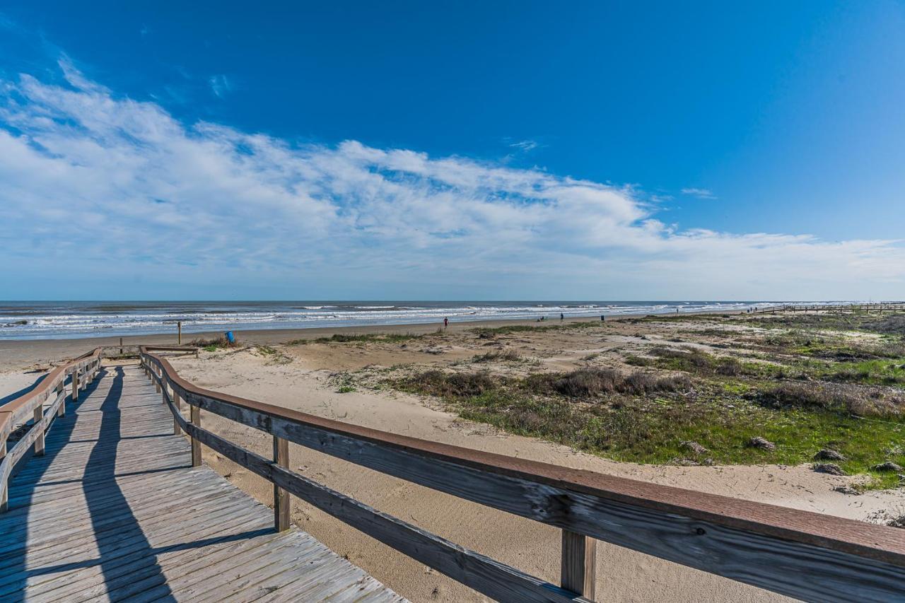 Sunny Daze Walk To Beach 2 Decks Pet Friendly Has A Mini Bar Galveston Exteriér fotografie