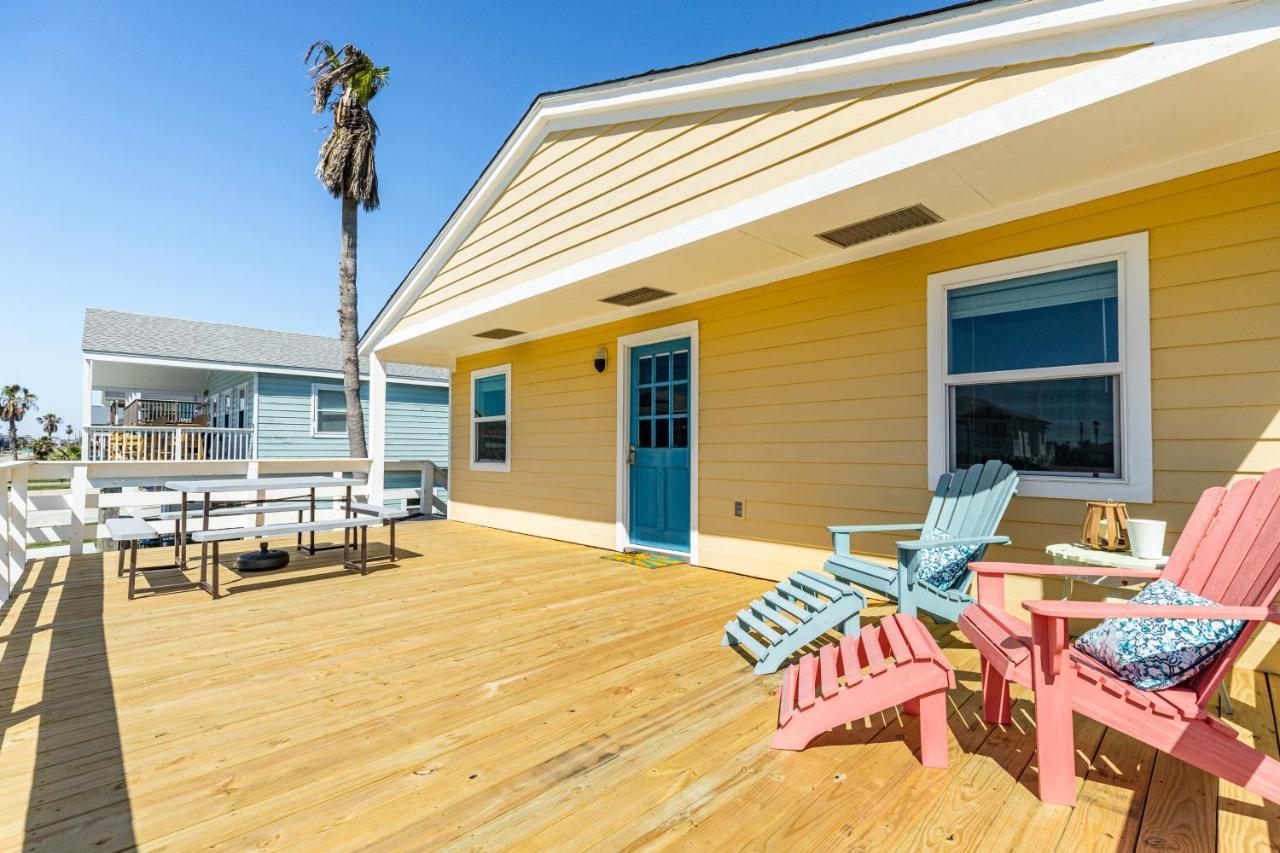 Sunny Daze Walk To Beach 2 Decks Pet Friendly Has A Mini Bar Galveston Exteriér fotografie